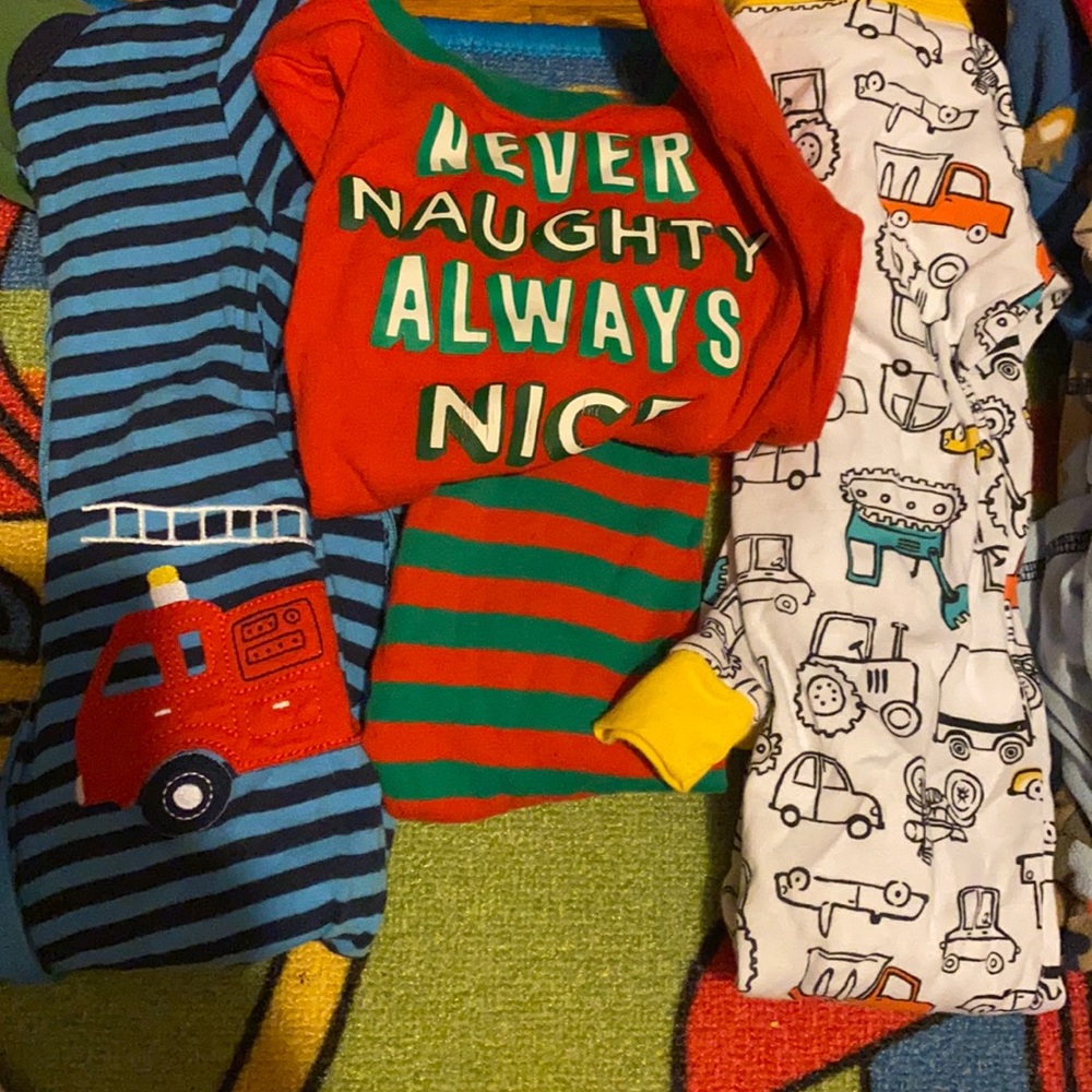 2 t carter pjs